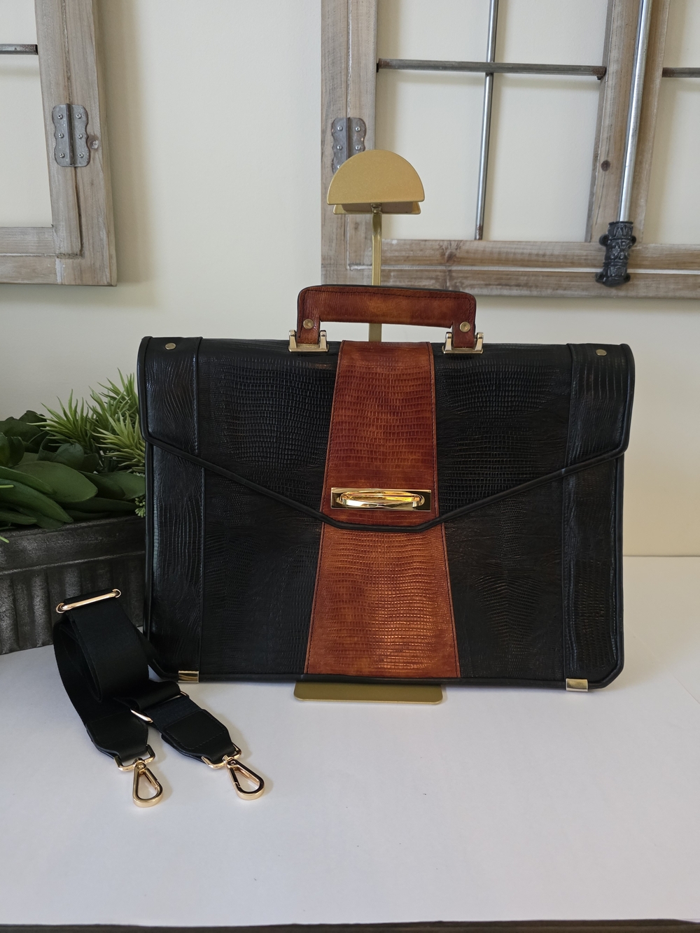 Vintage Roche Signed Calf Leather Briefcase Messenger Laptop Bag Y2K